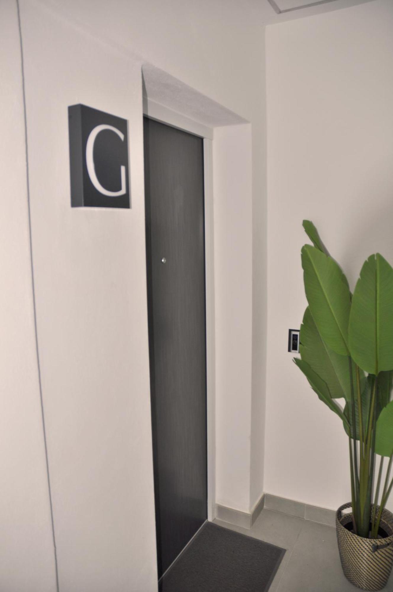 Valinor Apartments Boliches 丰希罗拉 外观 照片